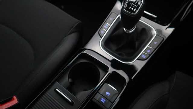 Hyundai i30 1.5 T-GDi MHEV Premium Tourer 5dr Petrol Hybrid Manual Euro 6 (s/s) (140 ps)