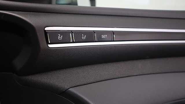 Hyundai TUCSON 1.6 h T-GDi Ultimate SUV 5dr Petrol Hybrid Auto Euro 6 (s/s) (230 ps)