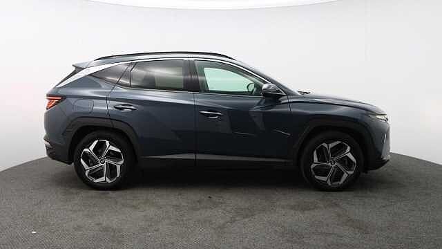 Hyundai TUCSON 1.6 h T-GDi 13.8kWh Ultimate SUV 5dr Petrol Plug-in Hybrid Auto 4WD Euro 6 (s/s)