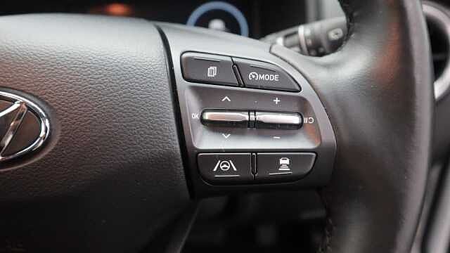Hyundai KONA 1.6 h-GDi Premium SUV 5dr Petrol Hybrid DCT Euro 6 (s/s) (141 ps)