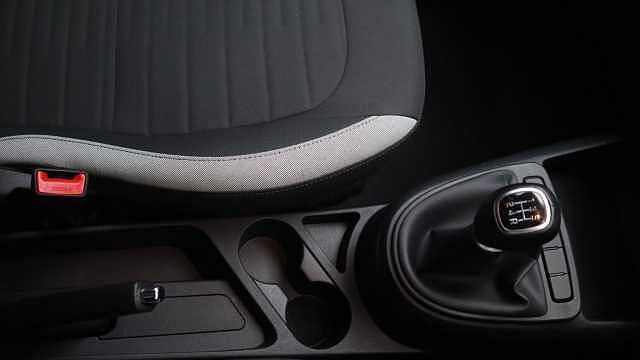 Hyundai i10 1.0 SE Connect Hatchback 5dr Petrol Manual Euro 6 (s/s) (67 ps)