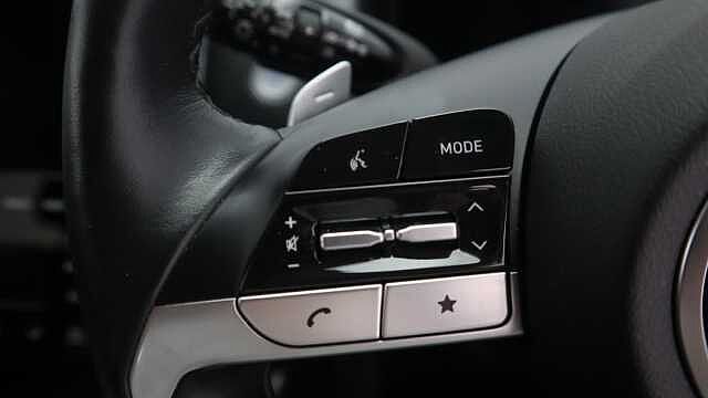 Hyundai TUCSON 1.6 h T-GDi Premium SUV 5dr Petrol Hybrid Auto Euro 6 (s/s) (230 ps)