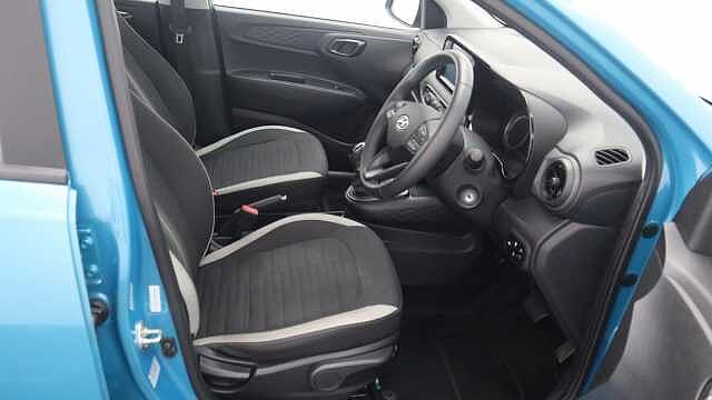 Hyundai i10 1.2 SE Connect Hatchback 5dr Petrol Auto Euro 6 (s/s) (84 ps)