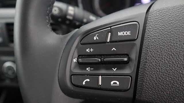 Hyundai i10 1.2 SE Connect Hatchback 5dr Petrol Auto Euro 6 (s/s) (84 ps)