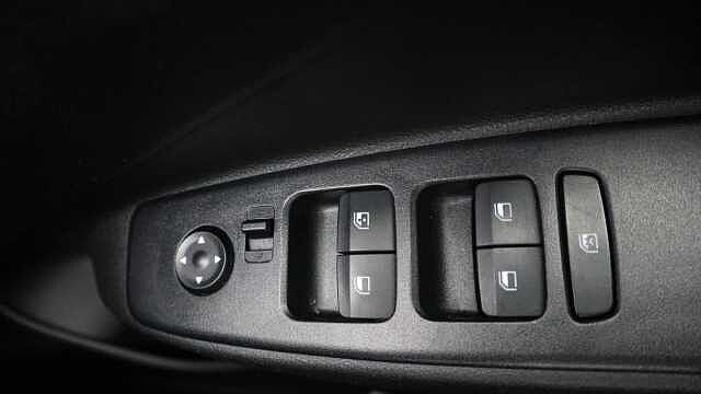 Hyundai i10 1.2 SE Connect Hatchback 5dr Petrol Auto Euro 6 (s/s) (84 ps)