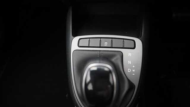 Hyundai i10 1.2 SE Connect Hatchback 5dr Petrol Auto Euro 6 (s/s) (84 ps)