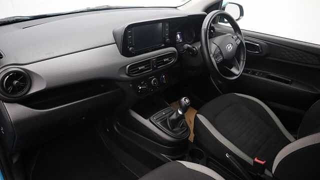 Hyundai i10 1.2 SE Connect Hatchback 5dr Petrol Manual Euro 6 (s/s) (84 ps)
