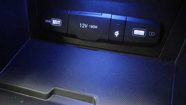 Hyundai TUCSON 1.6 h T-GDi Premium SUV 5dr Petrol Hybrid Auto Euro 6 (s/s) (230 ps)