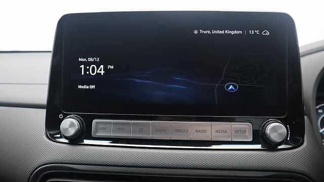 Hyundai KONA 64kWh Premium SUV 5dr Electric Auto (10.5kW Charger) (204 ps)