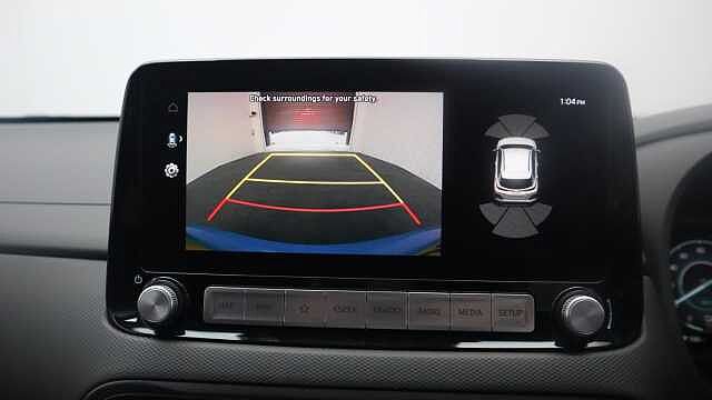 Hyundai KONA 64kWh Premium SUV 5dr Electric Auto (10.5kW Charger) (204 ps)