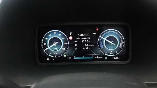 Hyundai KONA 64kWh Premium SUV 5dr Electric Auto (10.5kW Charger) (204 ps)