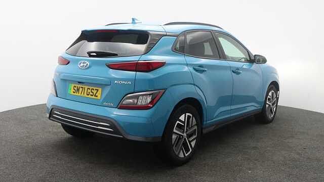 Hyundai KONA 64kWh Premium SUV 5dr Electric Auto (10.5kW Charger) (204 ps)