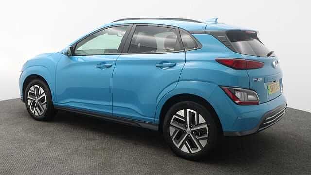 Hyundai KONA 64kWh Premium SUV 5dr Electric Auto (10.5kW Charger) (204 ps)