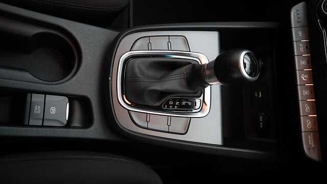 Hyundai KONA 1.6 h-GDi SE Connect SUV 5dr Petrol Hybrid DCT Euro 6 (s/s) (141 ps)