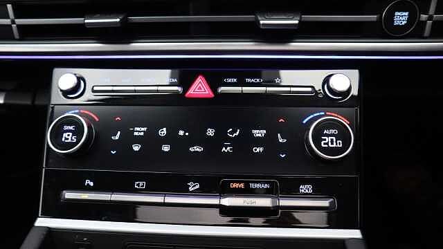 Hyundai Santa Fe 1.6T Ultimate SUV 5dr Petrol Hybrid Auto 4WD Euro 6 (s/s) (7Seat) (239 ps)