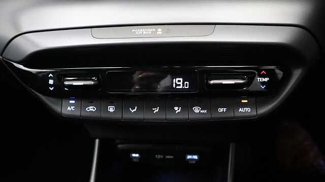 Hyundai BAYON 1.0 T-GDi Premium SUV 5dr Petrol Manual Euro 6 (s/s) (100 ps)