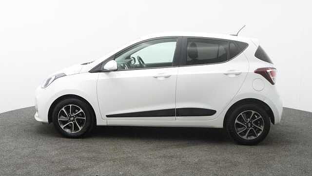 Hyundai i10 1.2 Premium Hatchback 5dr Petrol Manual Euro 6 (87 ps)
