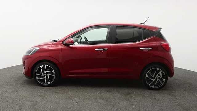 Hyundai i10 1.2 Premium Hatchback 5dr Petrol Manual Euro 6 (s/s) (84 ps)