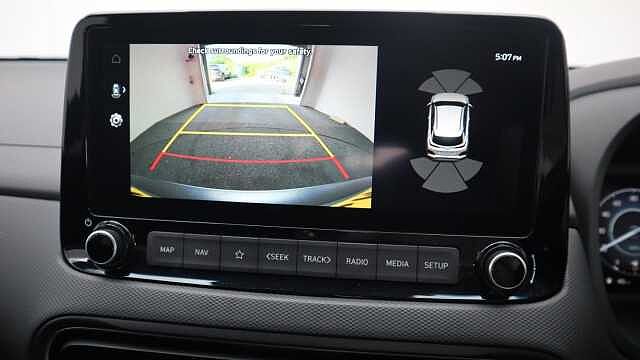 Hyundai KONA 1.6 h-GDi Premium SUV 5dr Petrol Hybrid DCT Euro 6 (s/s) (141 ps) Green
