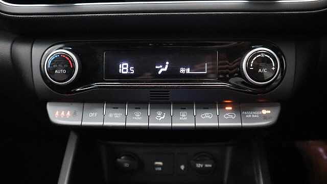 Hyundai KONA 1.6 h-GDi Premium SUV 5dr Petrol Hybrid DCT Euro 6 (s/s) (141 ps) Green