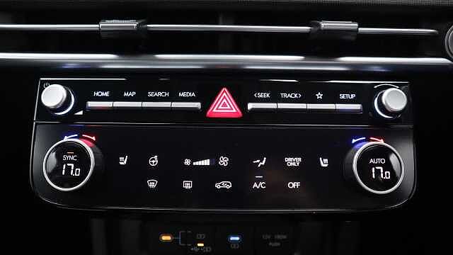 Hyundai TUCSON 1.6 T-GDi Premium SUV 5dr Petrol Hybrid Auto Euro 6 (s/s) (215 ps)