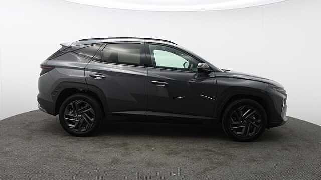 Hyundai TUCSON 1.6T Hybrid Black Line SUV 5dr Petrol Hybrid Auto Euro 6 (s/s) (239 ps)