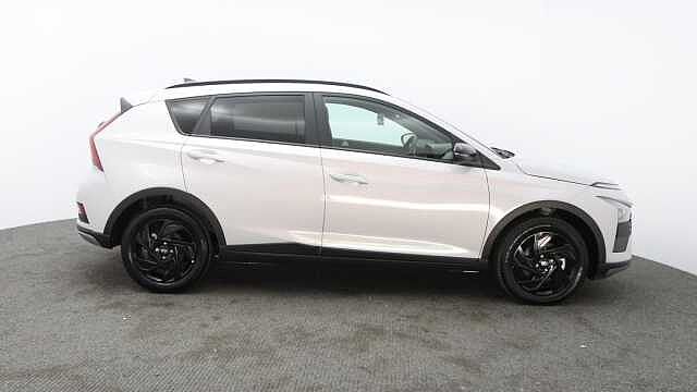 Hyundai BAYON 1.0 T-GDi Black Line SUV 5dr Petrol Manual Euro 6 (s/s) (90 ps)