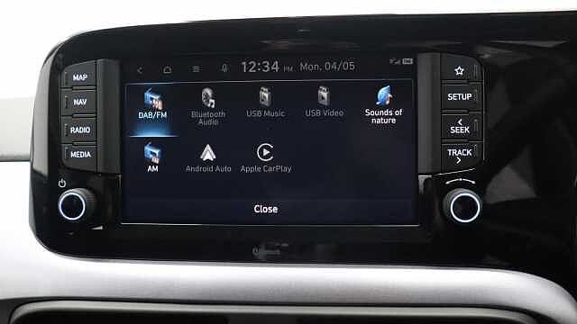 Hyundai i10 1.2 Premium Hatchback 5dr Petrol Auto Euro 6 (s/s) (79 ps)