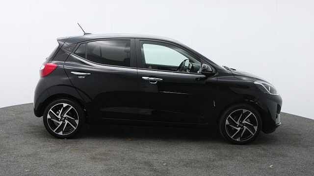 Hyundai i10 1.2 Premium Hatchback 5dr Petrol Auto Euro 6 (s/s) (79 ps)