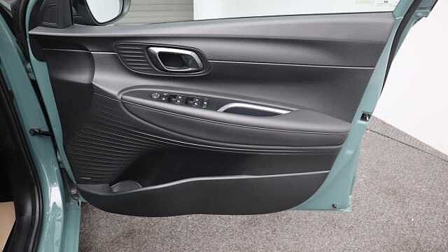 Hyundai i20 1.0 T-GDi Ultimate Hatchback 5dr Petrol DCT Euro 6 (s/s) (100 ps)