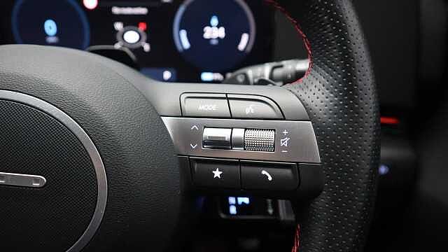 Hyundai KONA 65.4kWh N Line SUV 5dr Electric Auto (218 ps)