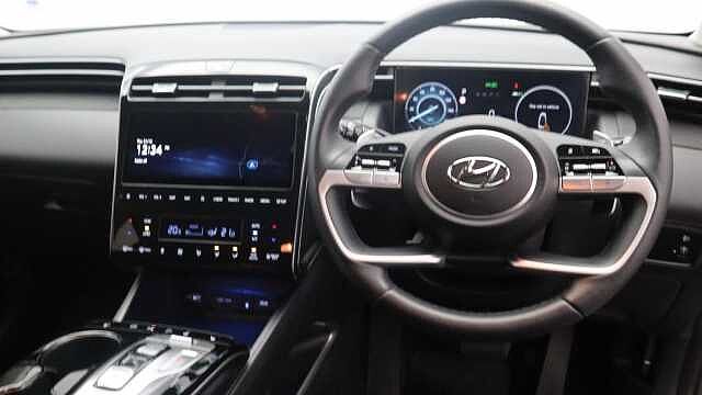 Hyundai TUCSON 1.6 h T-GDi Premium SUV 5dr Petrol Hybrid Auto Euro 6 (s/s) (230 ps)